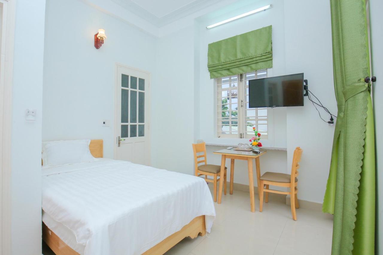 Van May Homestay Хойан Экстерьер фото