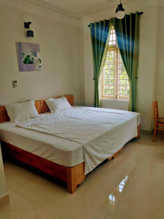 Van May Homestay Хойан Экстерьер фото