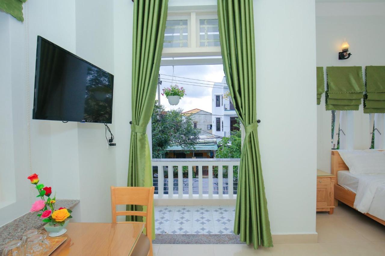Van May Homestay Хойан Экстерьер фото
