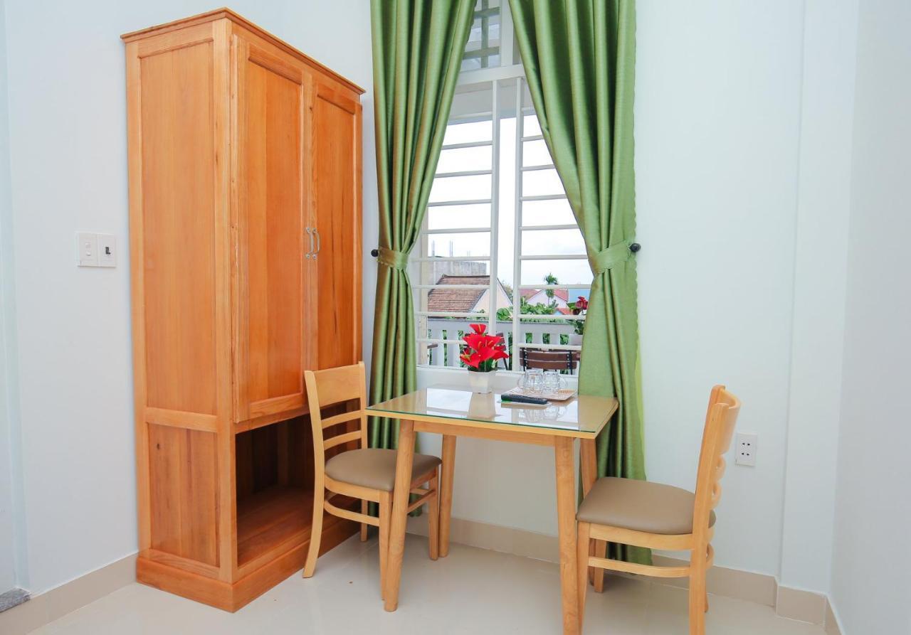 Van May Homestay Хойан Экстерьер фото