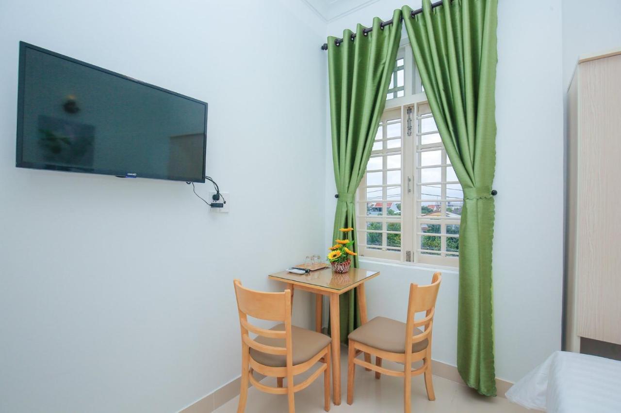 Van May Homestay Хойан Экстерьер фото